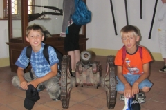 loket-9_20110816_1659385608